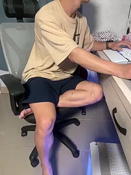 jason5858 online show from February 1, 8:13 am