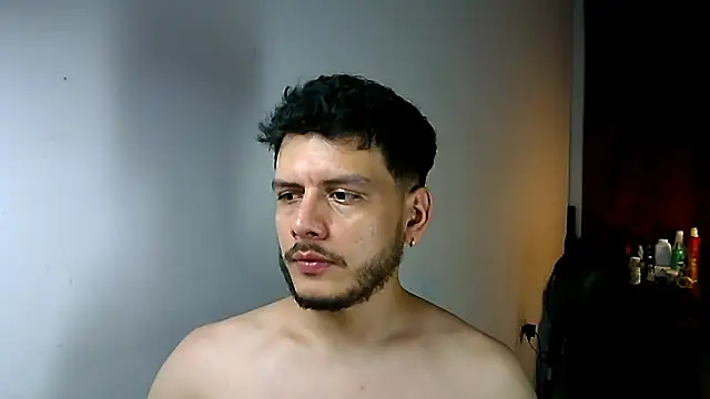 luxo kane online show from December 15, 7:27 am