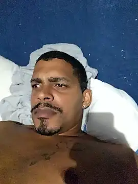 marreta240675 online show from April 14, 10:20 pm