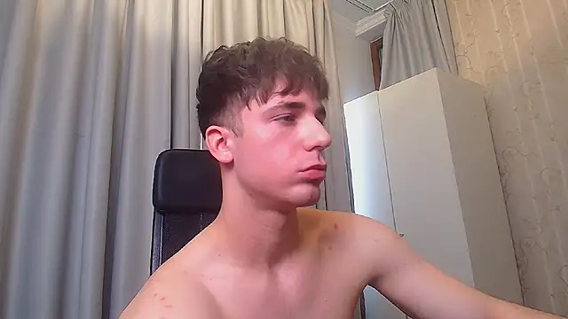 KellenWest online show from March 2, 7:15 am