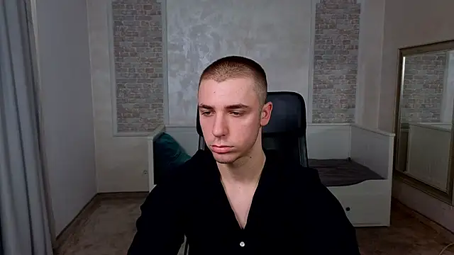 KellenWest online show from April 19, 4:12 am