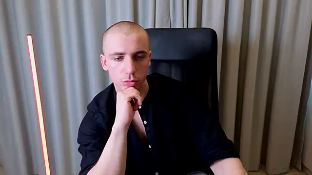 KellenWest online show from March 29, 8:58 am