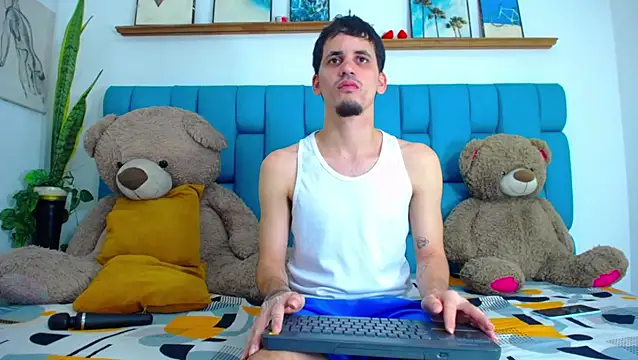 boy Dirty X online show from March 19, 5:54 am