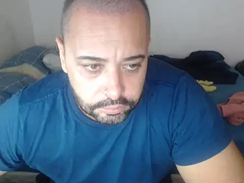 drlluis online show from February 5, 3:52 pm