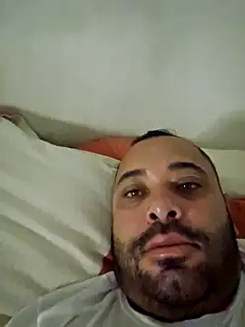 drlluis online show from December 23, 8:12 am