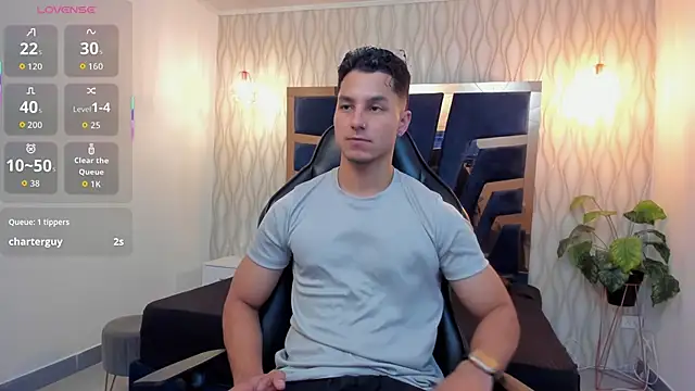 Noah Clarkk online show from April 8, 5:43 pm