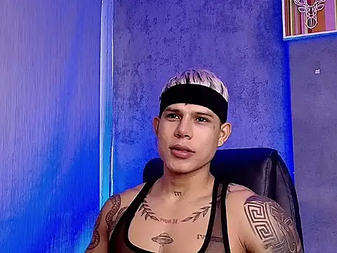 oruz stud online show from February 20, 1:57 pm