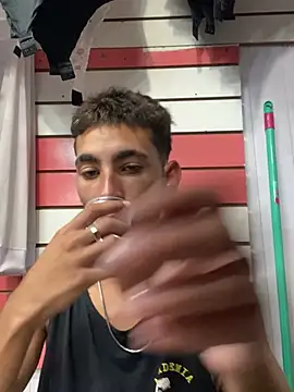 GuioficialBr online show from February 27, 5:34 pm