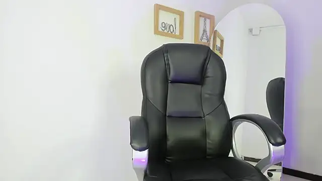 im jasper online show from March 3, 8:59 pm