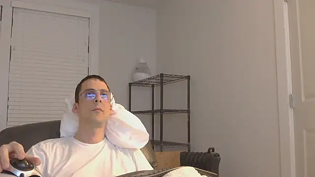 SissyJosh online show from May 29, 7:40 am