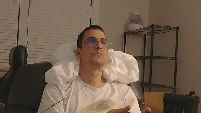 SissyJosh online show from May 28, 3:15 am