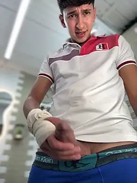 neithan sleitherx online show from February 18, 8:28 pm