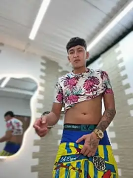 neithan sleitherx online show from February 10, 12:54 pm