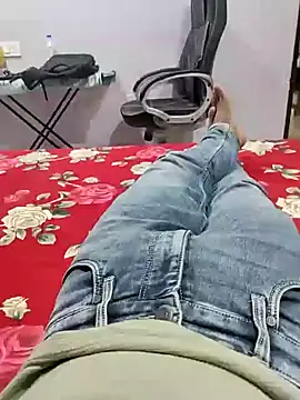 hydhunk26 online show from February 27, 7:20 am