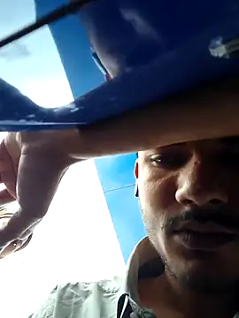 badaa lund online show from March 16, 9:02 am