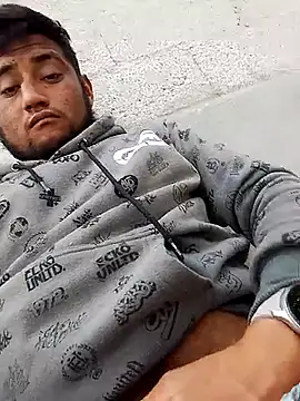 FussingNates online show from February 22, 9:16 pm