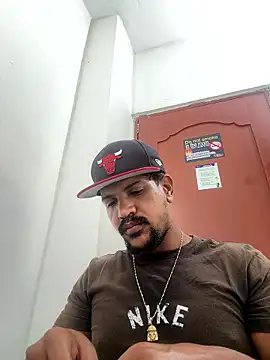 bigdick211292 online show from January 15, 1:14 pm