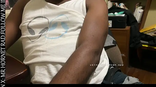 s hornet online show from April 8, 12:33 am