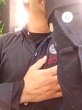 dihouston online show from January 5, 9:29 pm