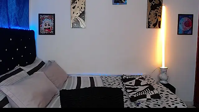 yorsamm smit online show from February 7, 3:35 am