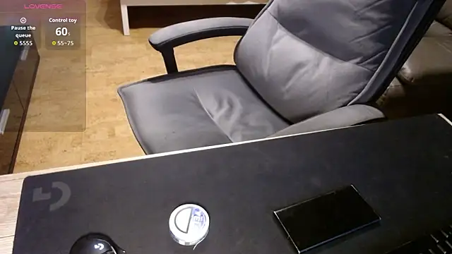 sensualman90 online show from January 16, 12:02 am