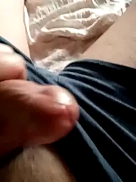 folkdam80 online show from February 4, 6:52 am