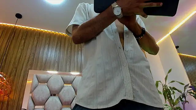 james  walsh online show from January 31, 11:47 pm