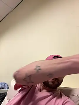 Majestik1 online show from April 8, 10:58 am