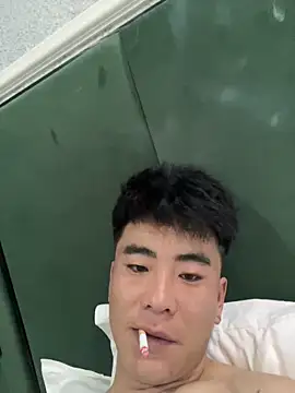 linfei123321 online show from March 5, 2:52 am