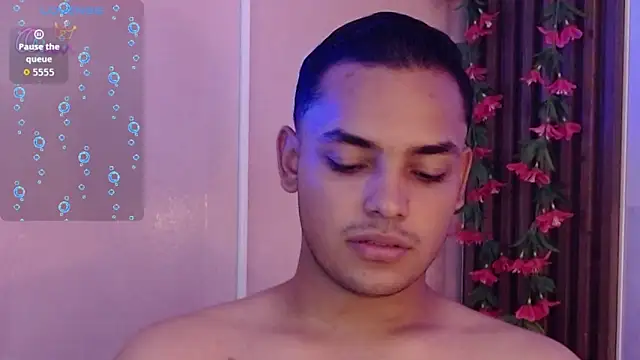 studentdeivy  online show from February 24, 3:02 pm