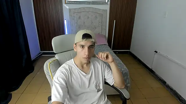 junior caicer online show from January 18, 2:02 am