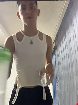 Iamcami  online show from February 1, 7:23 pm