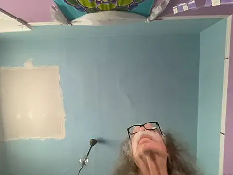 LickYourYoni online show from February 28, 4:17 pm