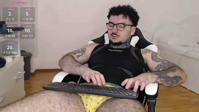 hyper syren online show from January 17, 9:49 pm