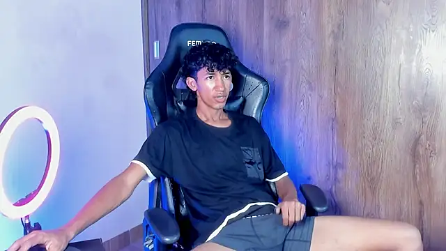 neitan miller  online show from April 15, 4:29 pm