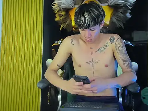 Sti Sex Boy online show from January 16, 11:40 pm