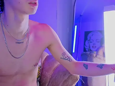 nova salvatore online show from March 24, 3:01 am