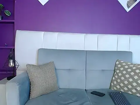 MEGHAN-QUEEN online show from January 14, 4:28 am