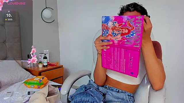 twink royale18 online show from February 20, 3:36 pm