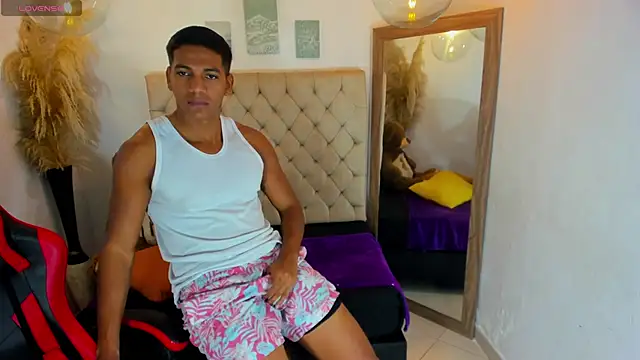 noah sthone online show from January 14, 3:11 am