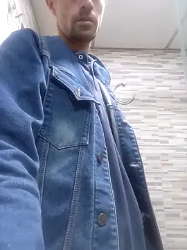 torvyHot online show from April 6, 7:14 pm