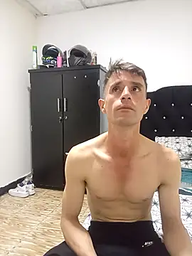 torvyHot online show from June 1, 10:21 pm
