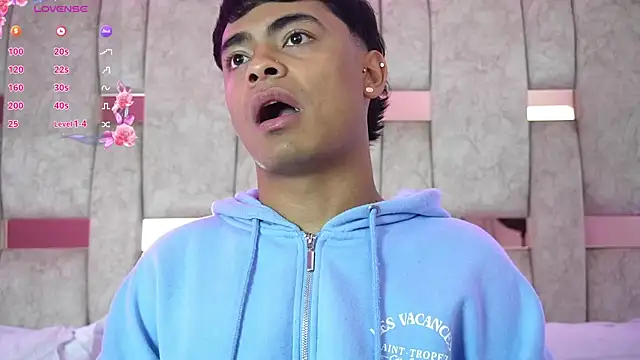 LiamJaxon online show from March 4, 3:24 am