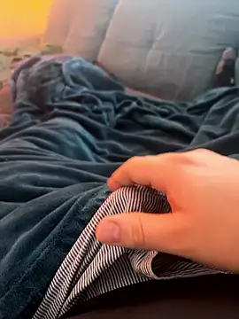 BadBear 17 online show from January 14, 7:35 am