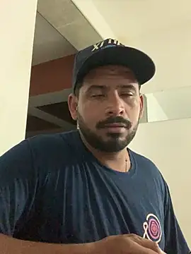 Sougenteboa1 online show from January 18, 7:43 am