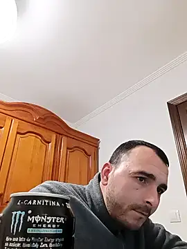 Miguelpulidotriguero11 online show from January 18, 9:39 pm