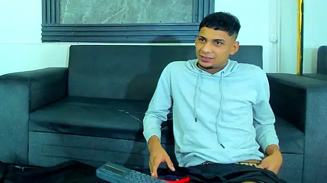 ALEX KEITH26 online show from February 18, 12:25 pm