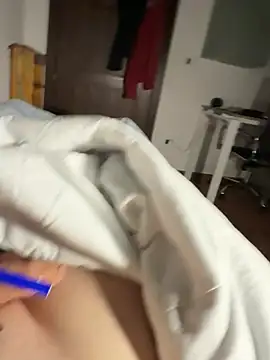 badCecio online show from April 18, 9:58 pm