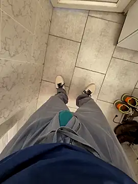 vali23 online show from February 19, 8:22 am