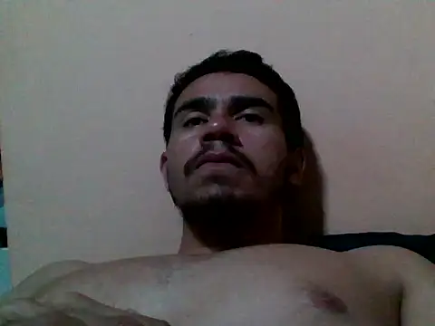 reipromiscuo01 online show from January 16, 12:46 am